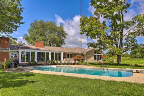 Peaceful Lebanon FarmhouseandRanch with Pool!